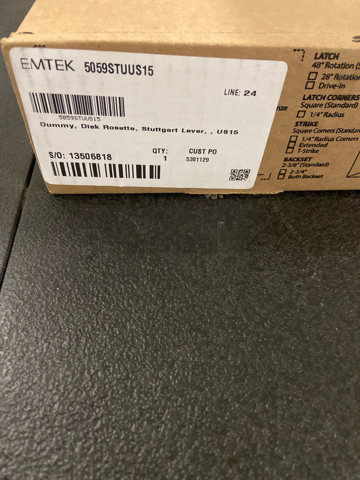 EMTEK Disk Rosette Dummy, Pair with Matching Finish Stuttgart Lever - Choice of 7 Finishes - 5059STUUS15 - Satin Nickel (US15)