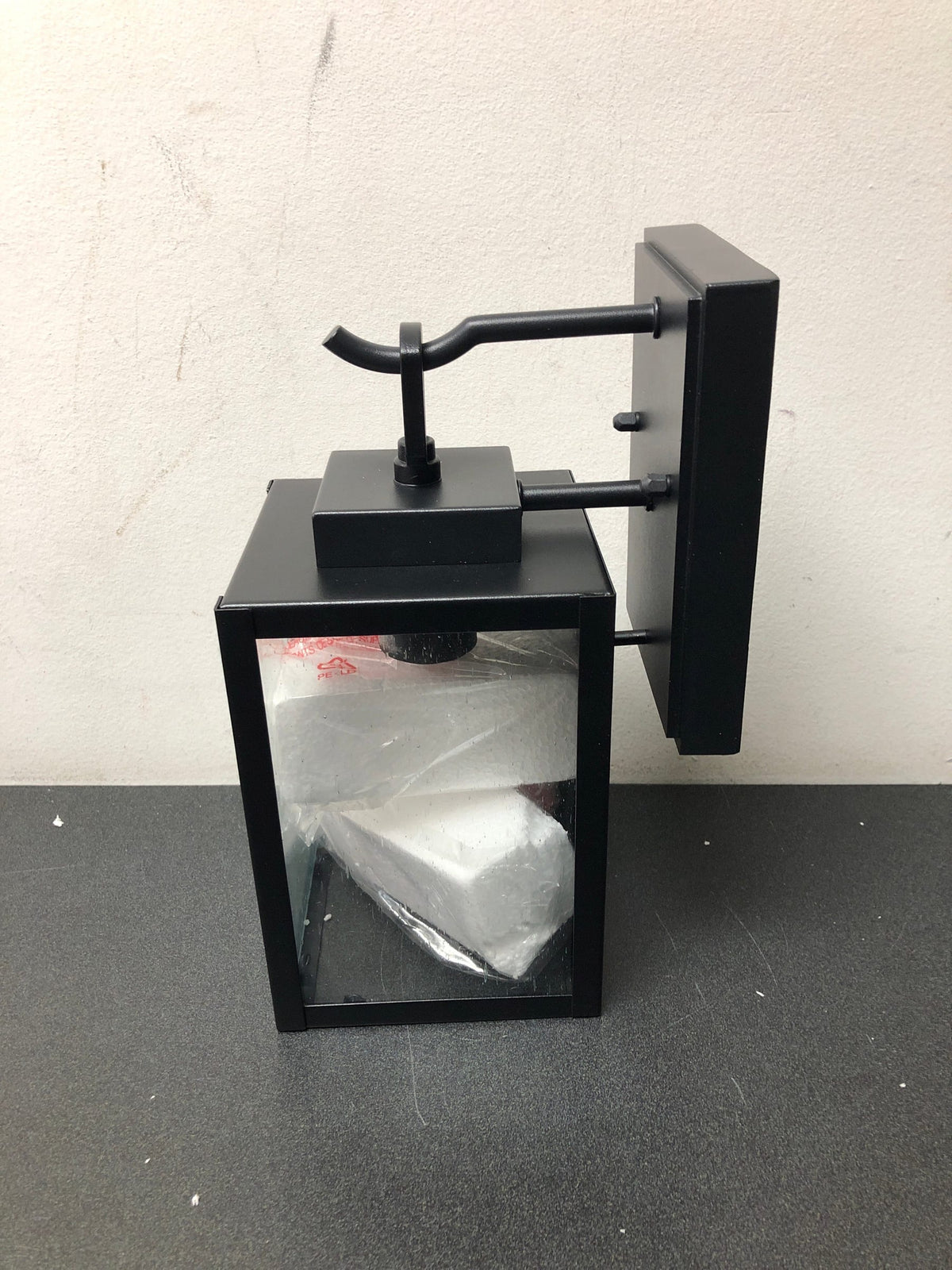 Lnc MAVENZHD14249V7 Black Outdoor Wall Sconce, Garage Porch Entry Water-resistant Anti-Rust Square Exterior Lighting with Seeded Glass Shade