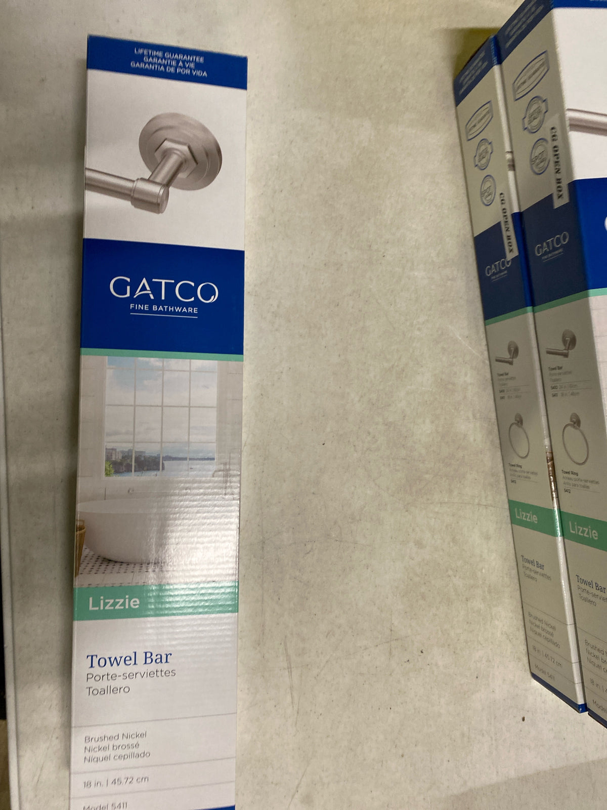 Gatco 5411 Lizzie, Towel Bar, 18”, Brushed Nickel/Wall Mounted Single Towel Holder for Bathroom