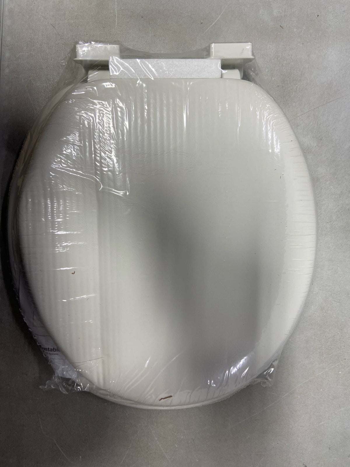Jones stephens C3B5R200 Round Toilet Seat in White