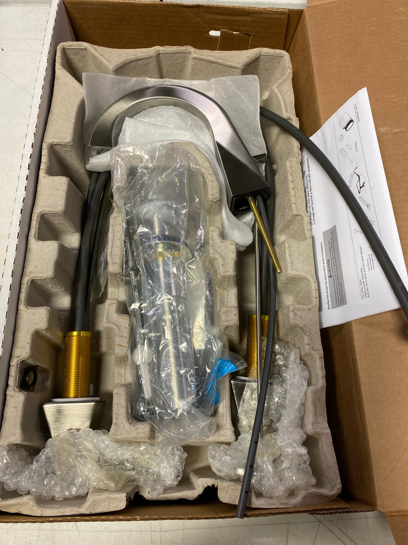 Two Handle Widespread Bathroom Faucet