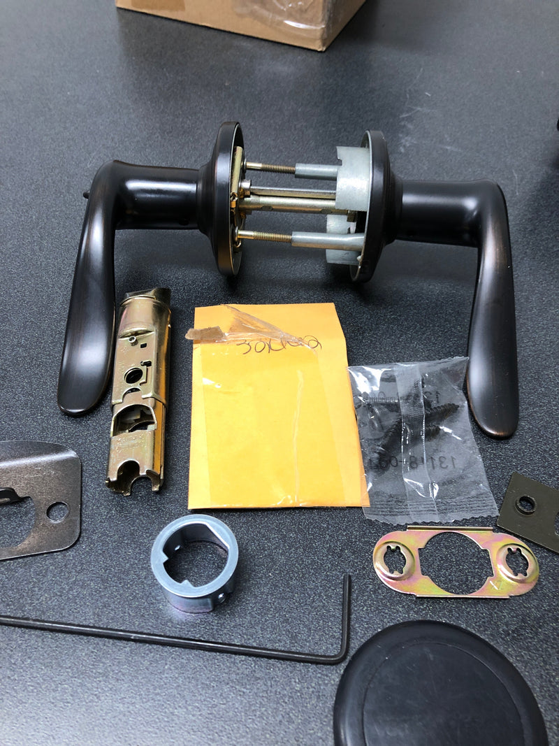 Kwikset Tustin Keyed Entry Door Leverset with Smart Key from the Signature Series