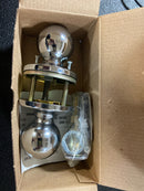 Kwikset 200P-26 Polo Passage Door Knob Set with Round Rose - Polished Chrome
