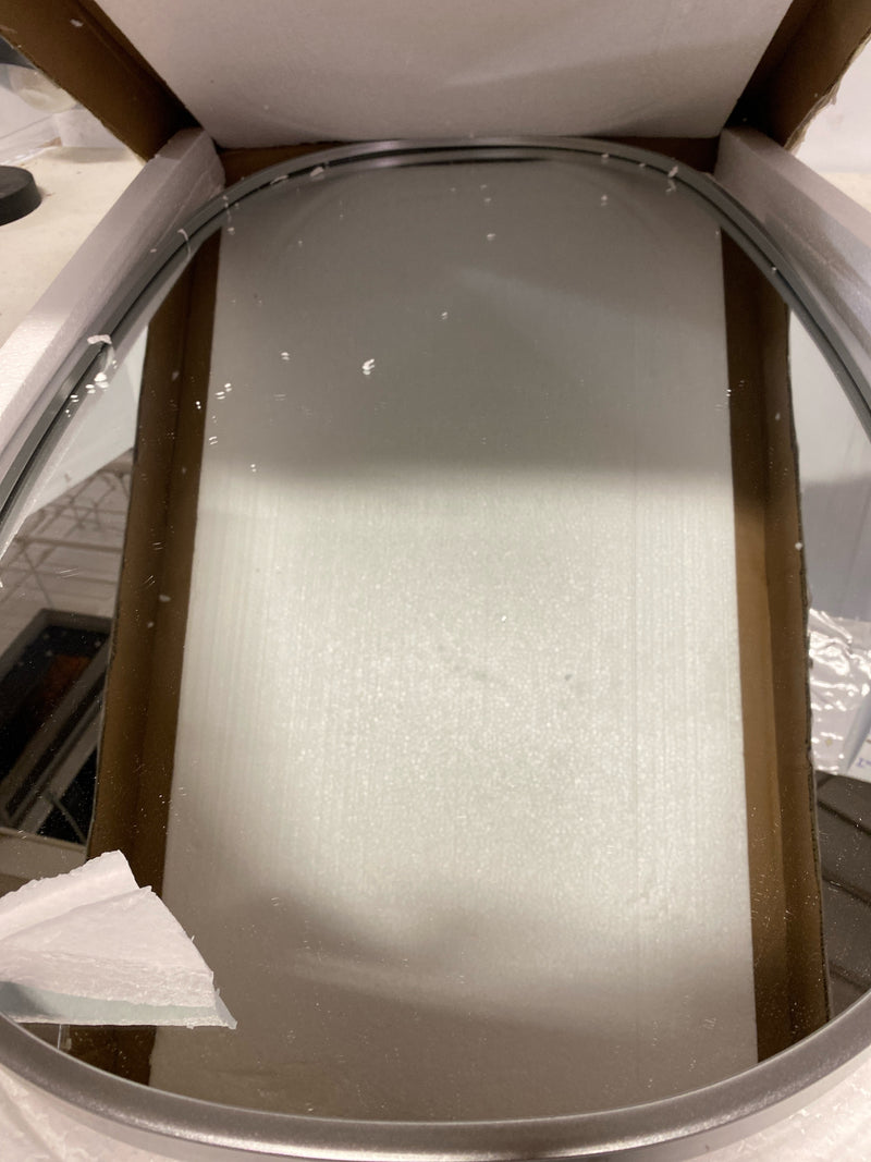 Elegant Decor Brynn 20x36 Oval Modern MDF Wood/Iron Mirror in Silver