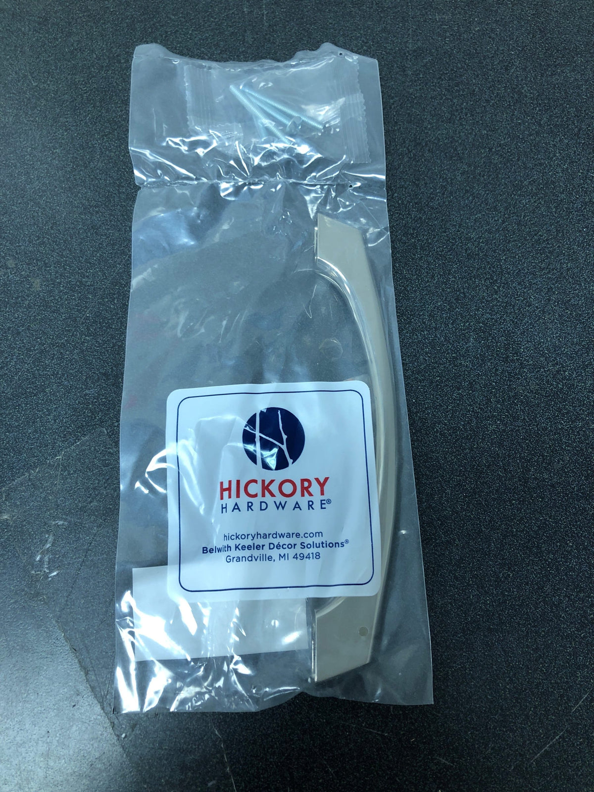 Hickory Hardware P3371-14 Greenwich 5-1/16 Inch (128mm) Center to Center Sleek Modern Cabinet Handle / Drawer Pull - Bright Nickel