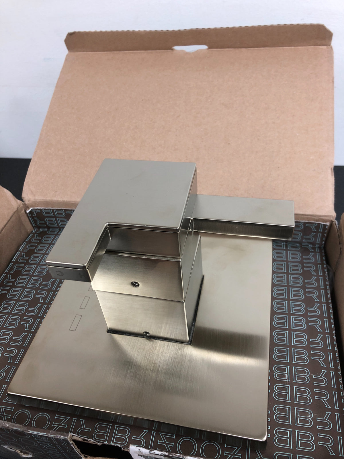 Brizo Siderna Thermostatic Mixing Valve Trim and Cartridge with Independent Volume Control and TempAssure Technology