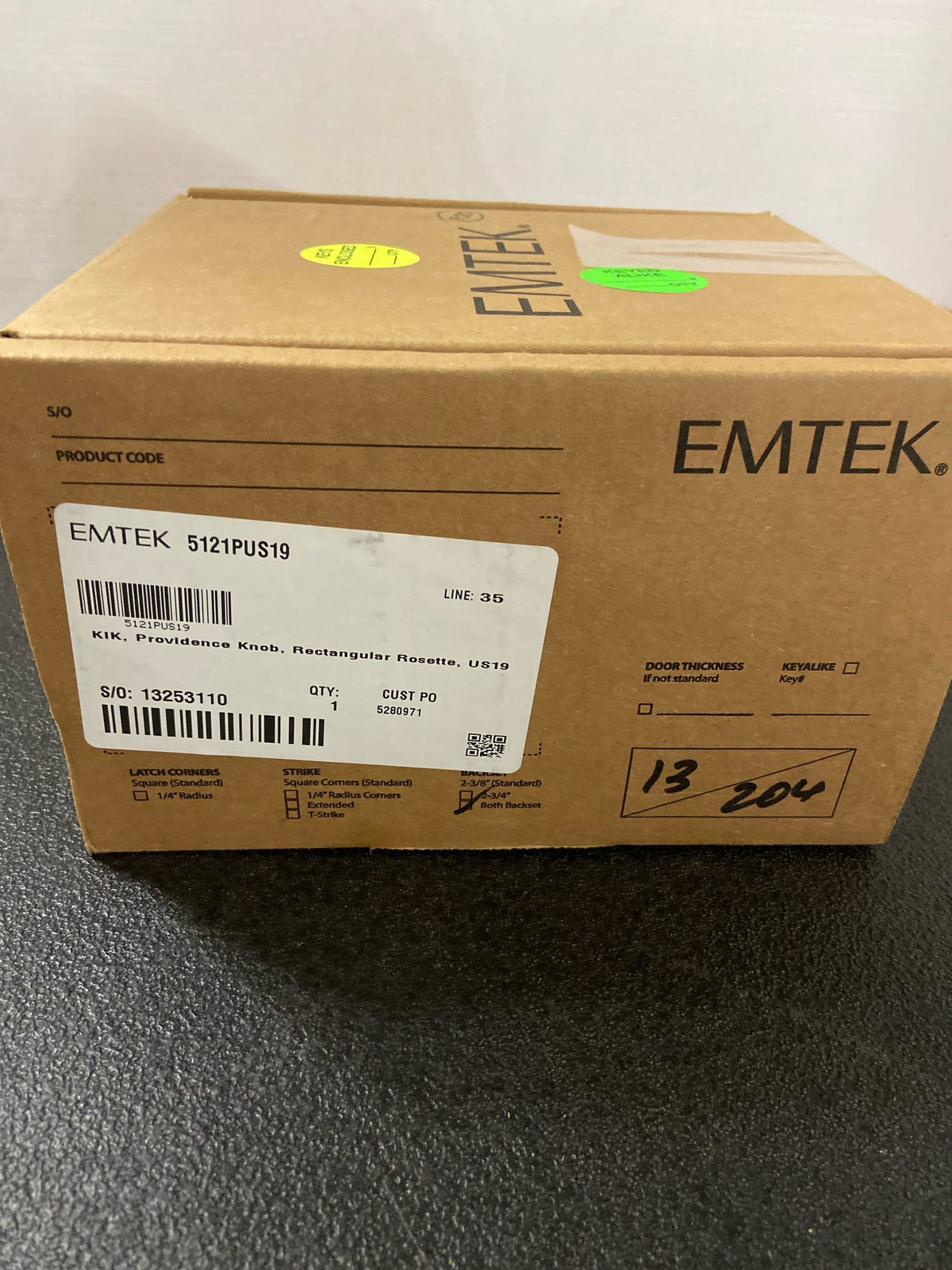 Emtek 510PUS19 Rectangular Rosette Providence Single Cylinder Keyed Entry Door Knob Set from the American Classic Collection - Flat Black