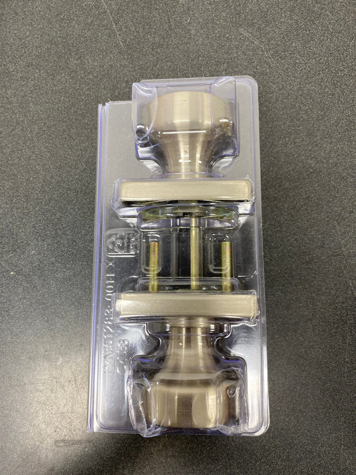 Kwikset 720PSKSQT-15 Pismo Passage Door Knob Set with Square Rose - Satin Nickel