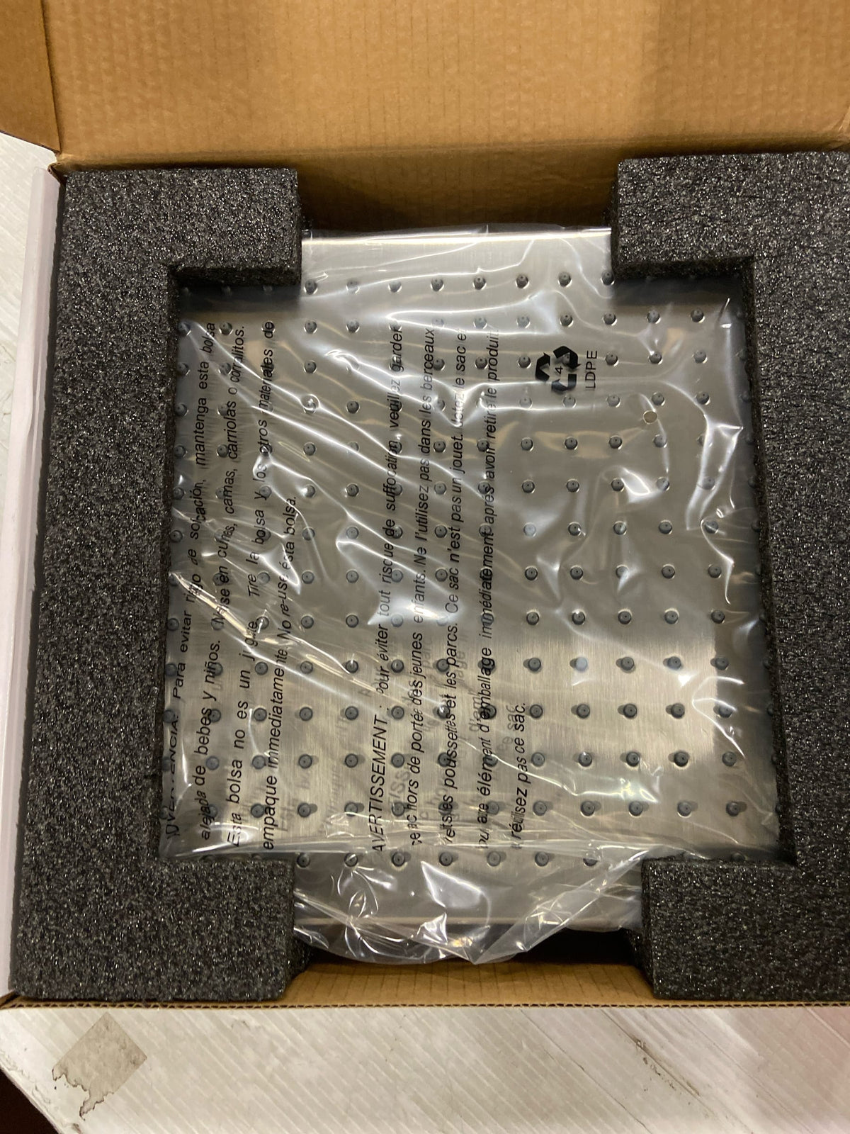 Delta 52159-SS25 Universal Showering 11-3/4" Square 2.5 GPM Single Function Rain Shower Head with Touch Clean Technology - Brilliance Stainless