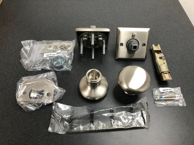 Baldwin PVROUTSR150 Round Privacy Door Knob with Square Rose - Satin Nickel
