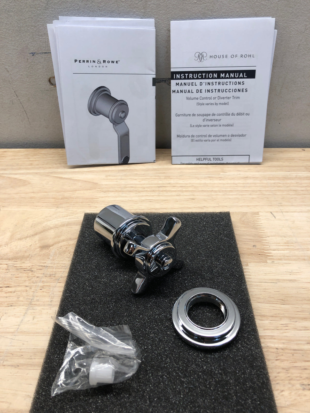 Perrin and Rowe U.TAR18W1XMAPC Armstrong Single Function Diverter Valve Trim - Less Valve - Polished Chrome