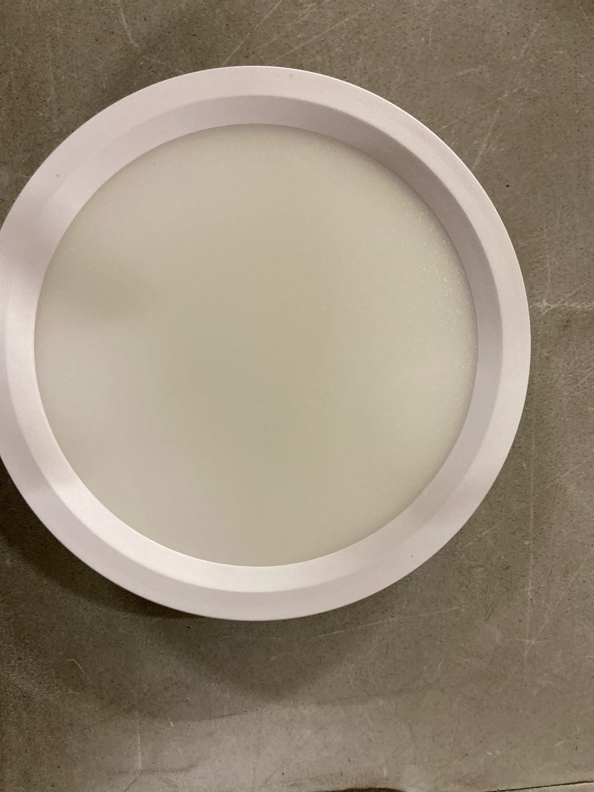 Edge 6" Round LED Flush Mount - White