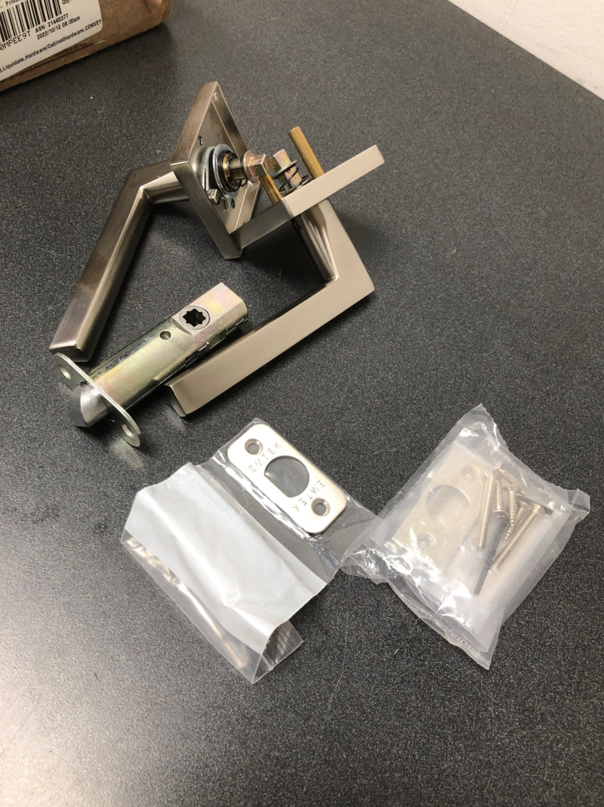 Emtek 5210HLOUS15LH Helios Left Handed Privacy Door Lever Set with Square Rose - Satin Nickel