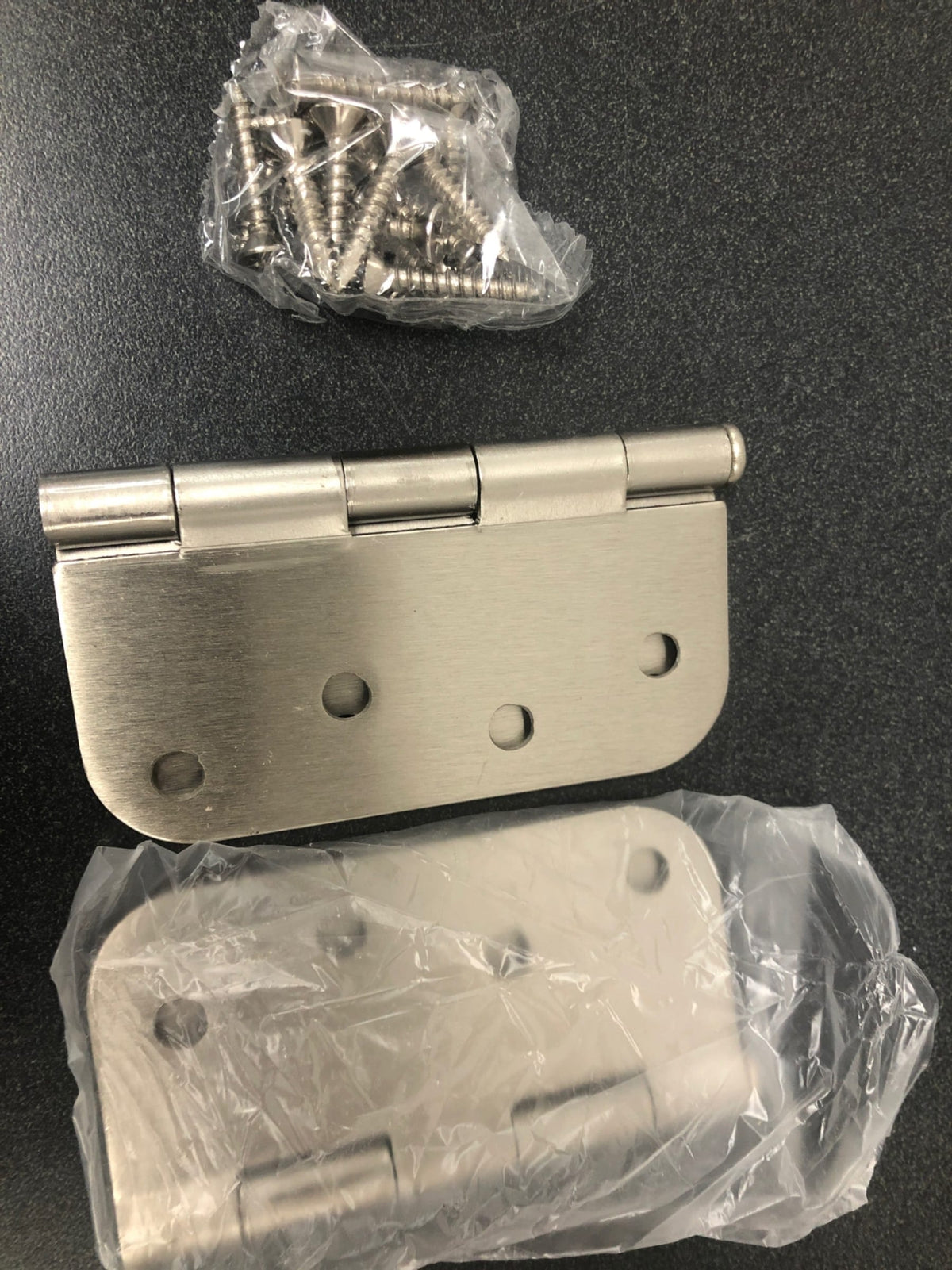 Deltana S44R515 4" x 4" Plain Bearing 5/8" Radius Corners Mortise Hinge - Pair - Satin Nickel