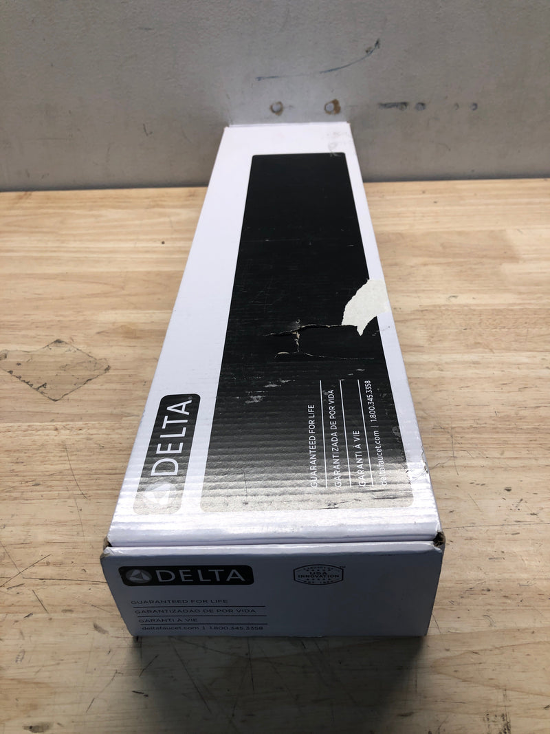 Delta 73318 Kayra 18" Wall Mounted Towel Bar - Chrome