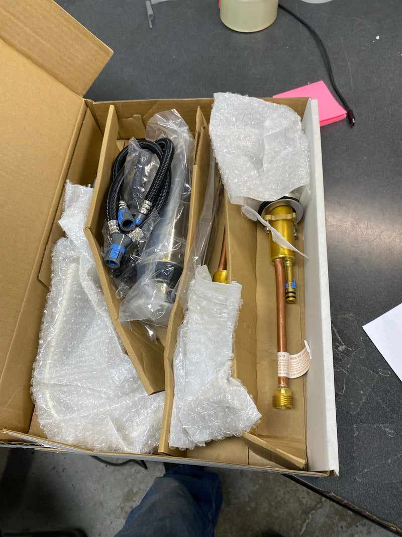 Delta 35548LF-PNMPU Bowery 1.2 GPM Widespread Bathroom Faucet with Pop-Up Drain Assembly - Brilliance Polished Nickel