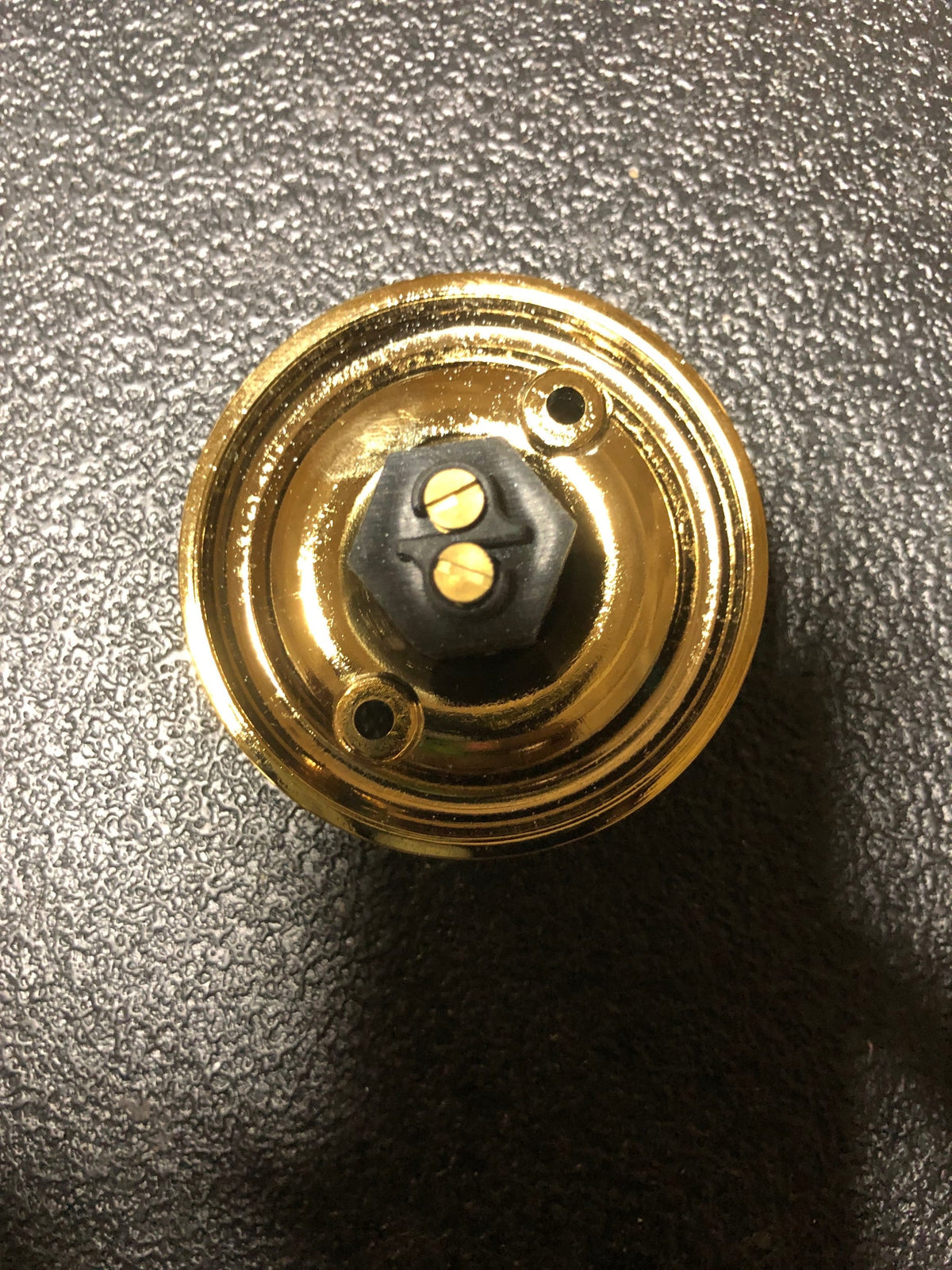 Deltana BBRR213CR003 2-1/4" Solid Brass Round Rope Bell Button - Polished Brass