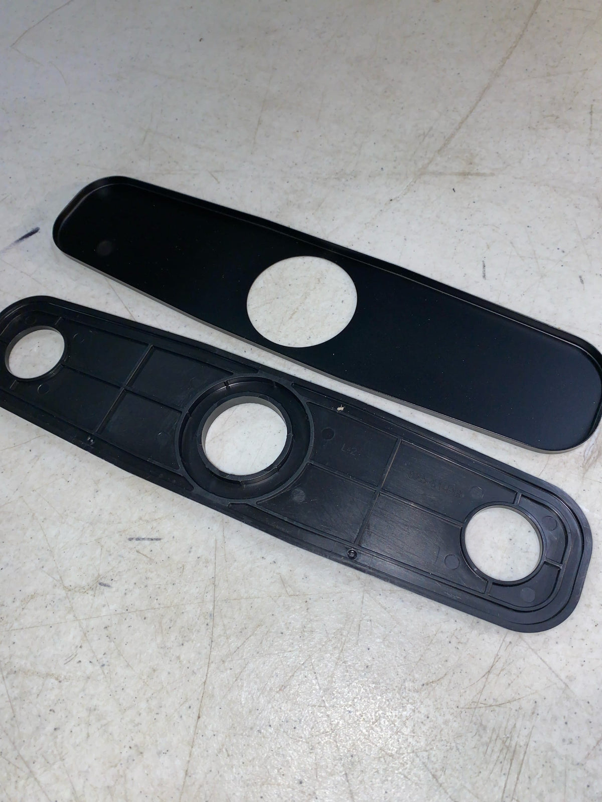Signature Hardware OBPF1F80037 8 Inch Deck Plate, Matte Black