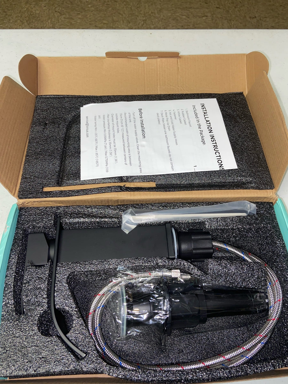 Forious HH03302B Single Handle Single Hole Bathroom Faucet with Drain Assembly in Black