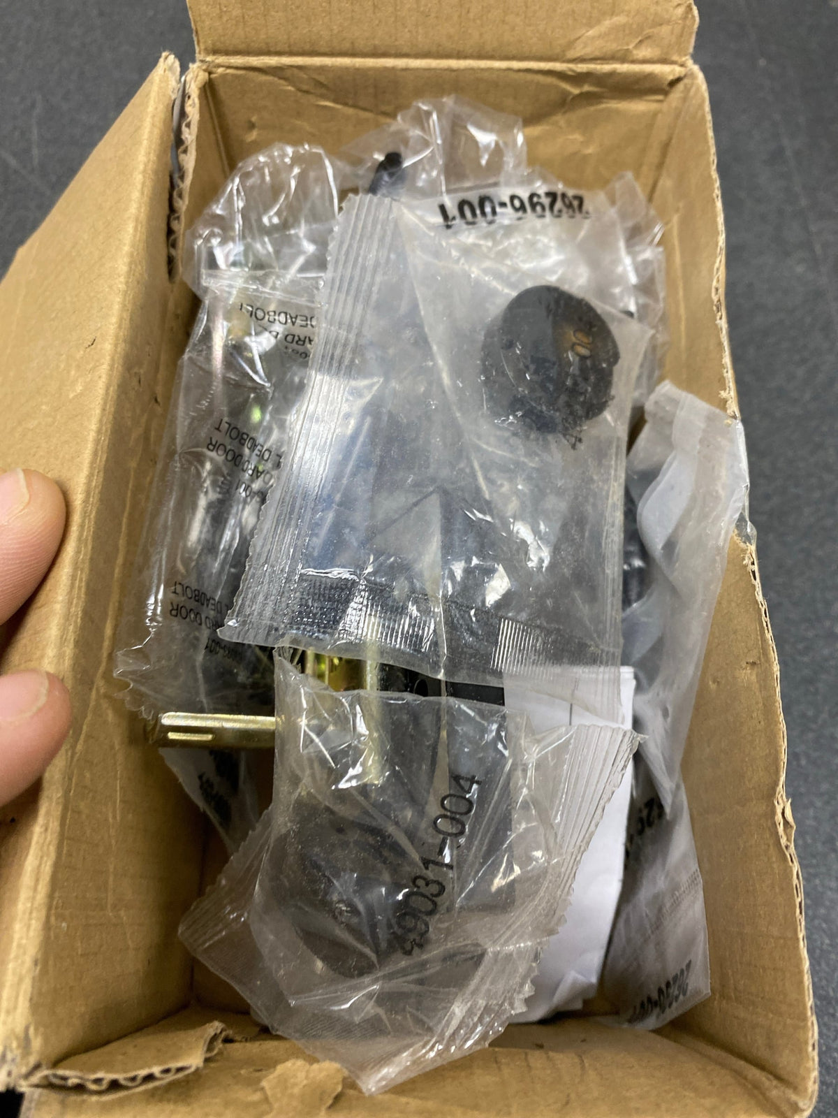 Kwikset 971HFLSQT-514 Halifax Lever Single Cylinder Interior Pack with Square Rose for Handlesets - Matte Black