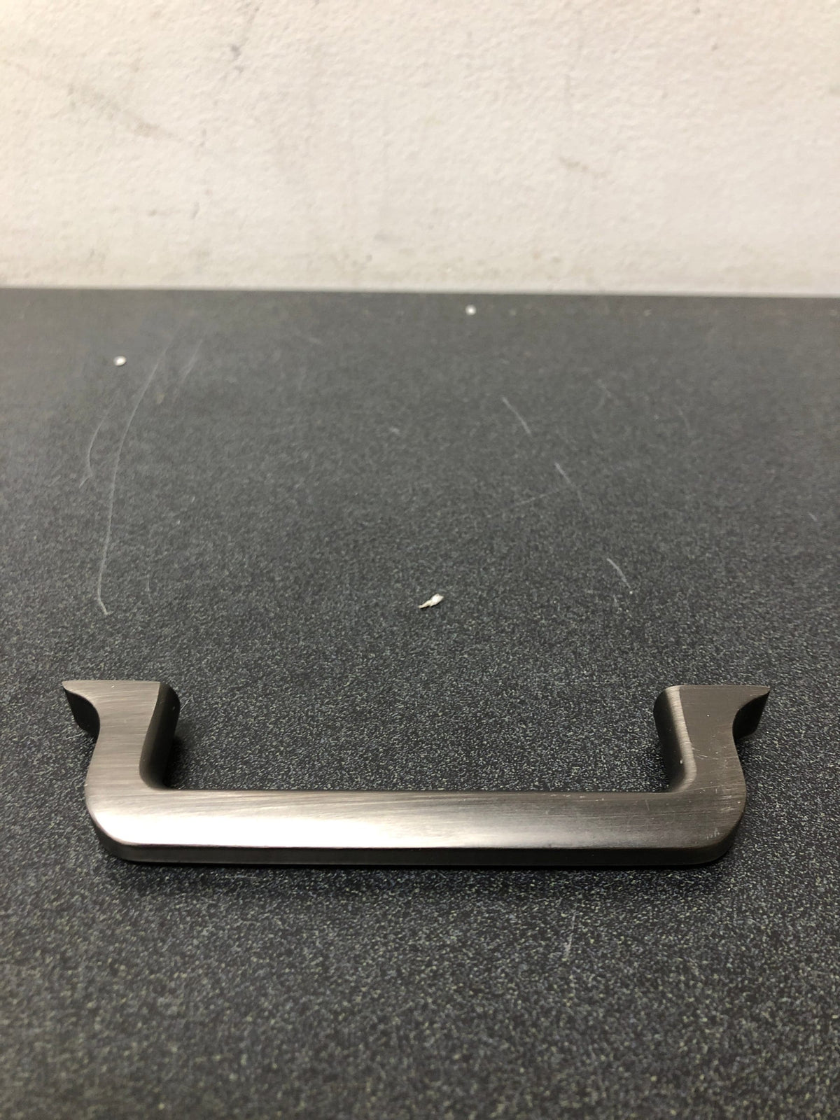 Jeffrey Alexander 839-96BNBDL Callie 3-3/4 Inch Center to Center Handle Cabinet Pull - Brushed Pewter