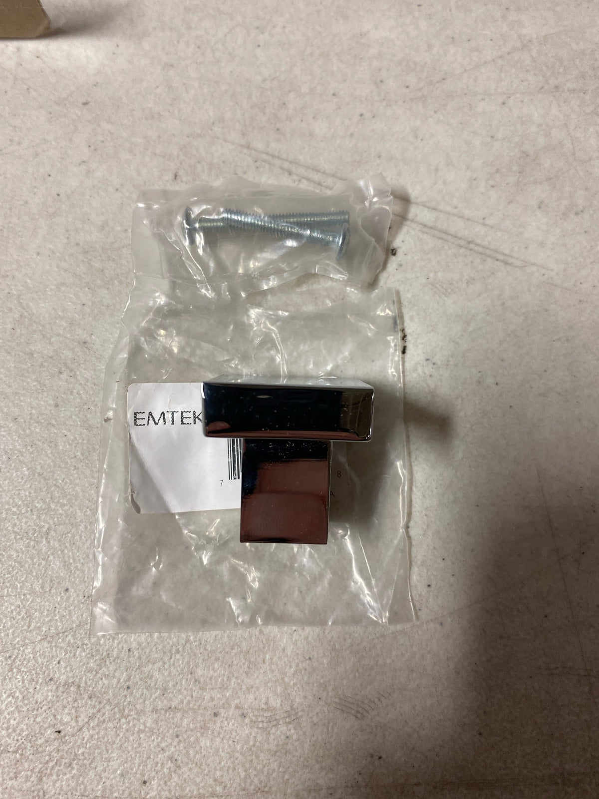 Emtek 86702US26 Emtek 86702 Hunter 1-1/4 Inch Square Cabinet Knob