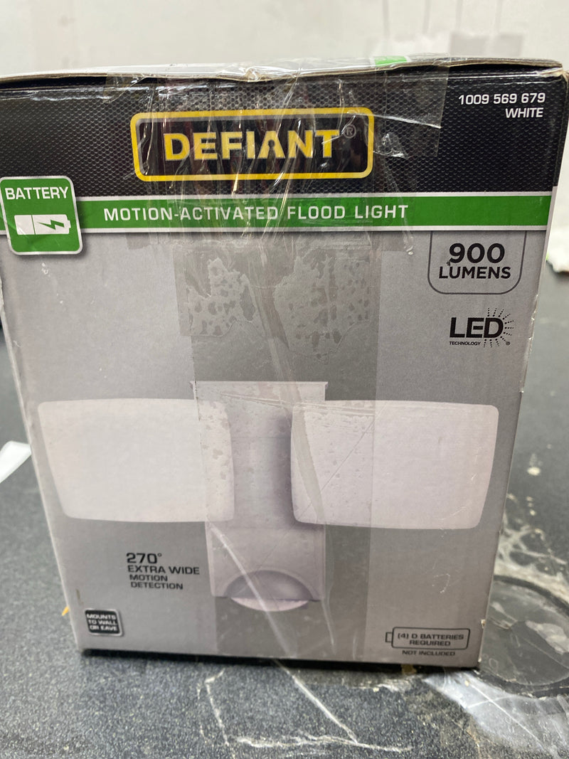 Defiant HB-2790-WH 270-Degree White Motion Activated Battery Powered Outdoor 2-Head Dusk to Dawn LED Security Flood Light 900 Lumens