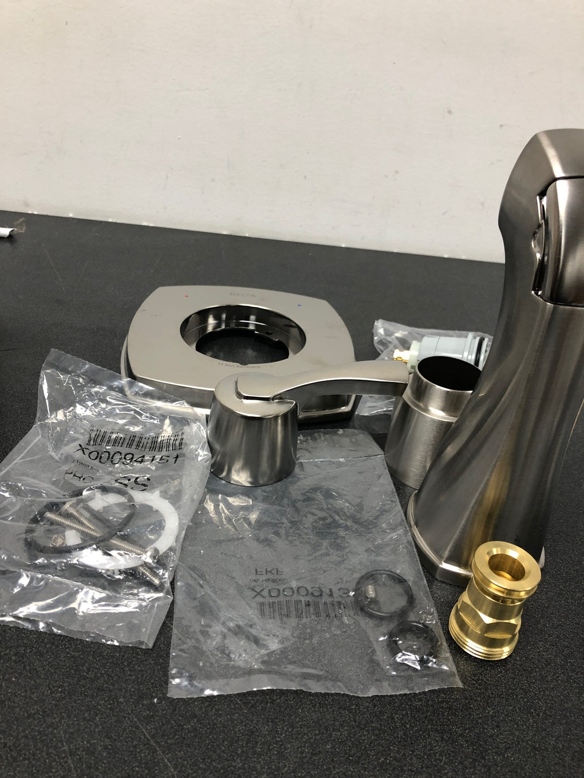 Delta T14476-SSLHD Stryke Monitor 14 Series Single Function Pressure Balanced Tub and Shower - Less Shower Head and Rough-In Valve - Brilliance Stainless