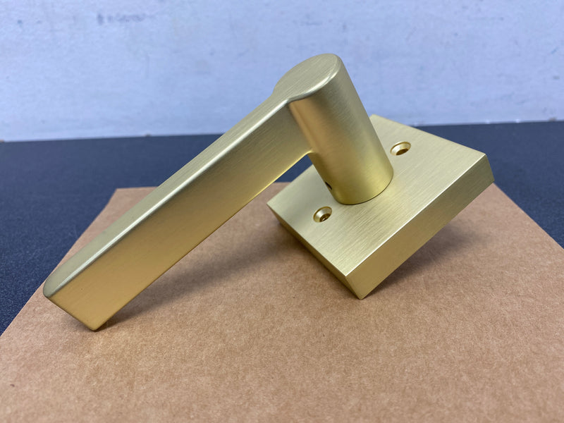 Miseno MLK5022SB Lorton Flat Bar Non-Turning One-Sided Door Lever - Satin Brass