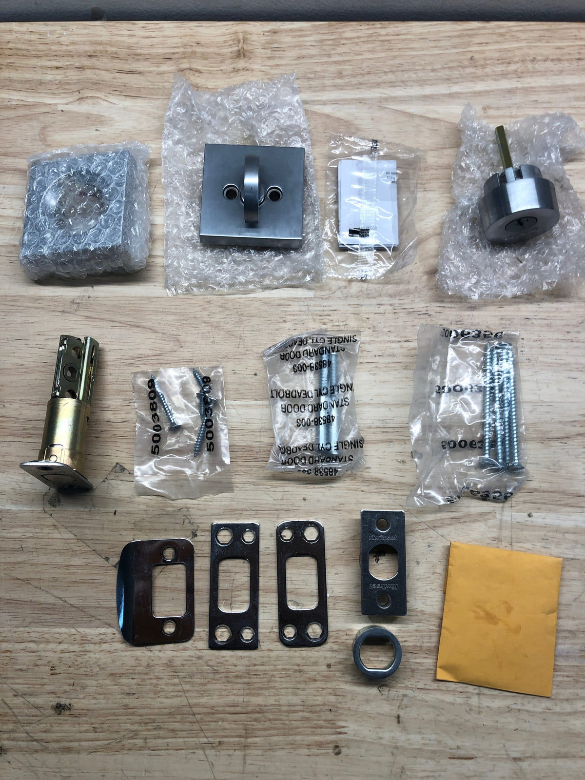 Kwikset 158SQT-26DS.STRKP Halifax Square Rose Single Cylinder Deadbolt SmartKey with 6AL Latch and Square Corner, Round Corner and 5303 Round Corner Full Lip Strikes KA3 - Satin Chrome