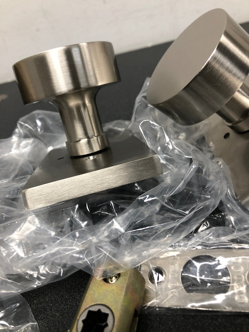 Emtek 5212ROUUS15 Round Knobset Privacy Door Knob Set with Modern Rectangular Rose - Satin Nickel