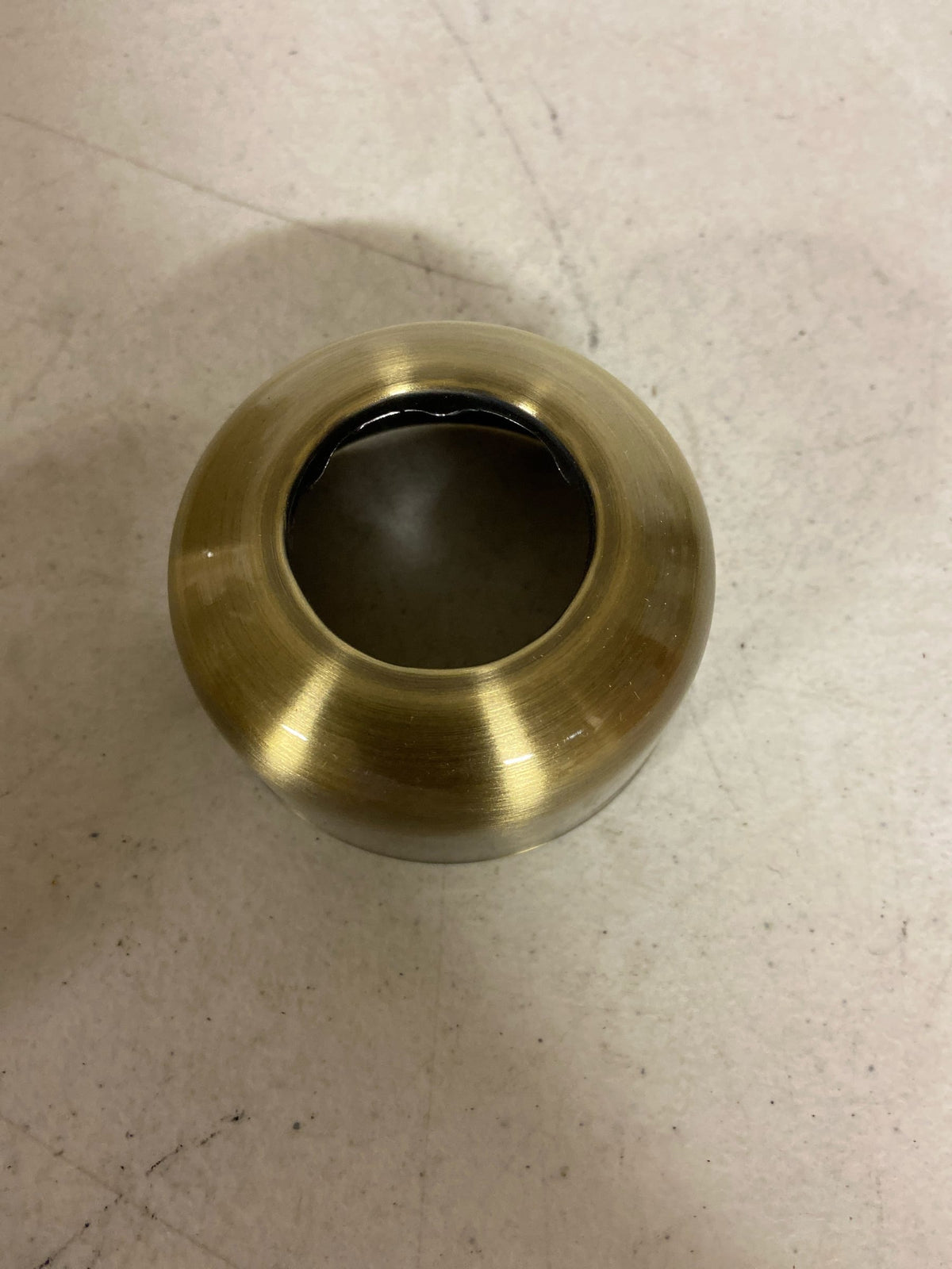 Kingston Brass PFLBELL1123 1-1/2" Bell Flange, Antique Brass