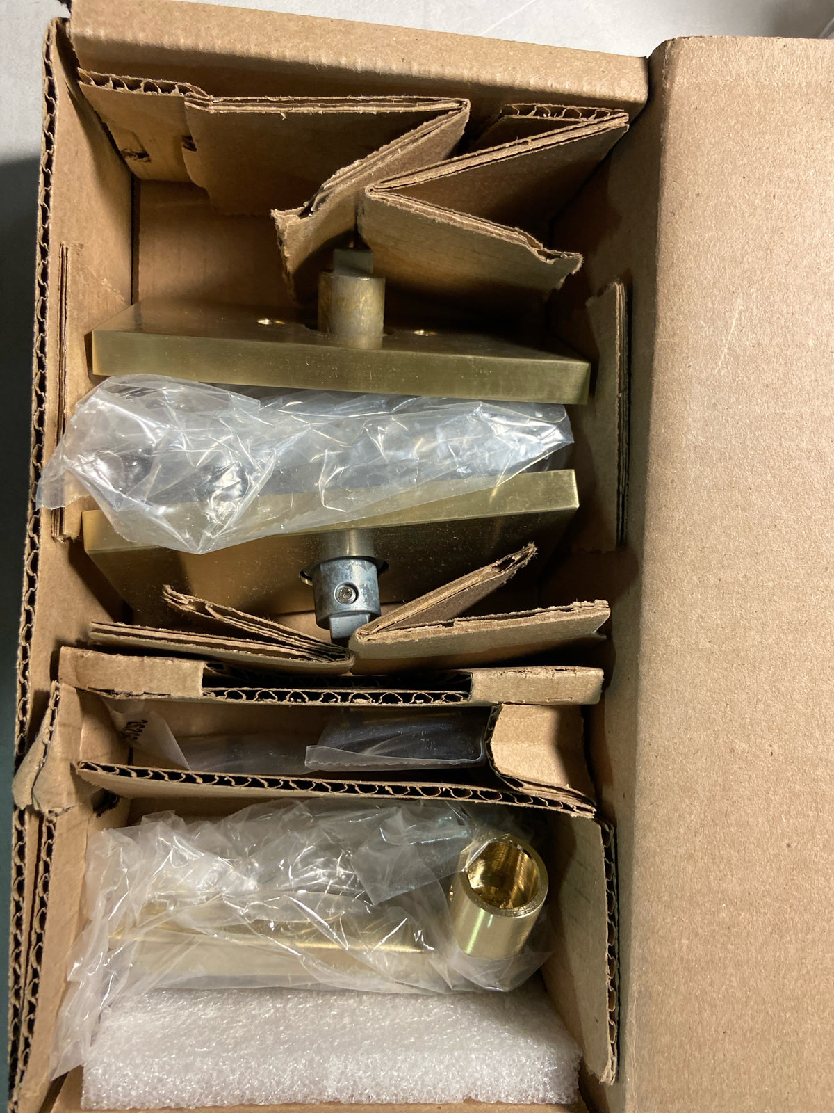 Baldwin FDSQUCFR044 Square Non-Turning Two-Sided Dummy Door Lever Set with 5 Inch Rectangle Rose from the Reserve Collection - Satin Brass