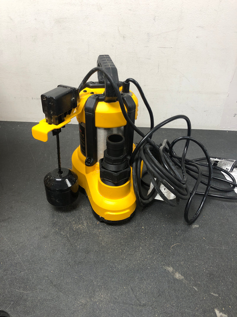 Dewalt DXWP62383 1/3 hp. Stainless Steel/Cast Iron Submersible Sump Pump