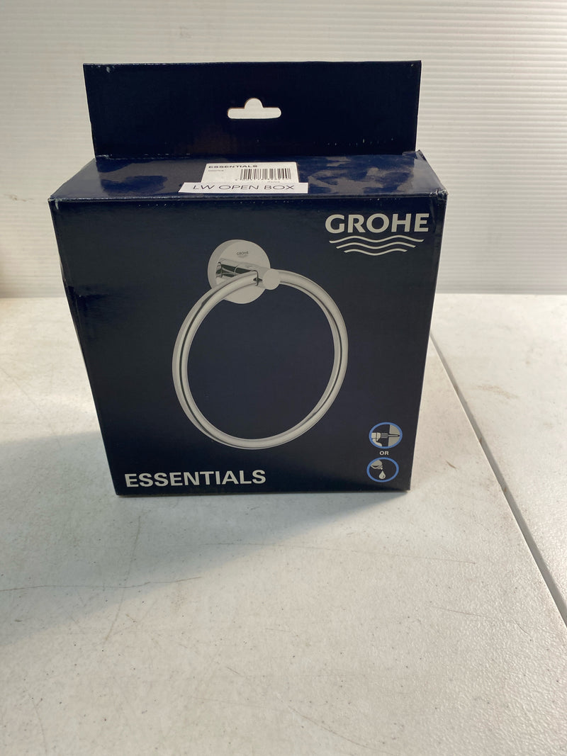 GROHE Essentials Towel Ring in StarLight Chrome-40365001