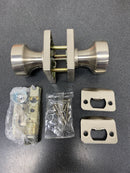 Kwikset 720PSKSQT-15 Pismo Passage Door Knob Set with Square Rose - Satin Nickel