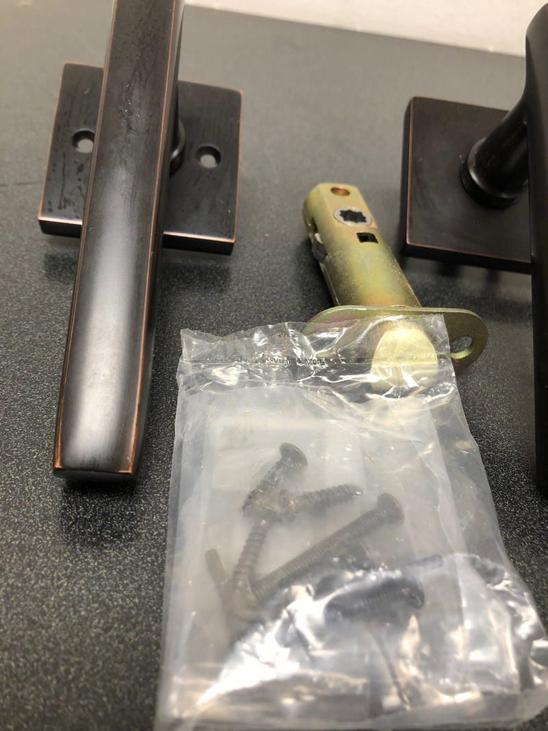 Emtek 5110FRLUS10BRH Freestone Right Handed Passage Door Lever Set with Square Rose from the Urban Modern Collection - Oil Rubbed Bronze