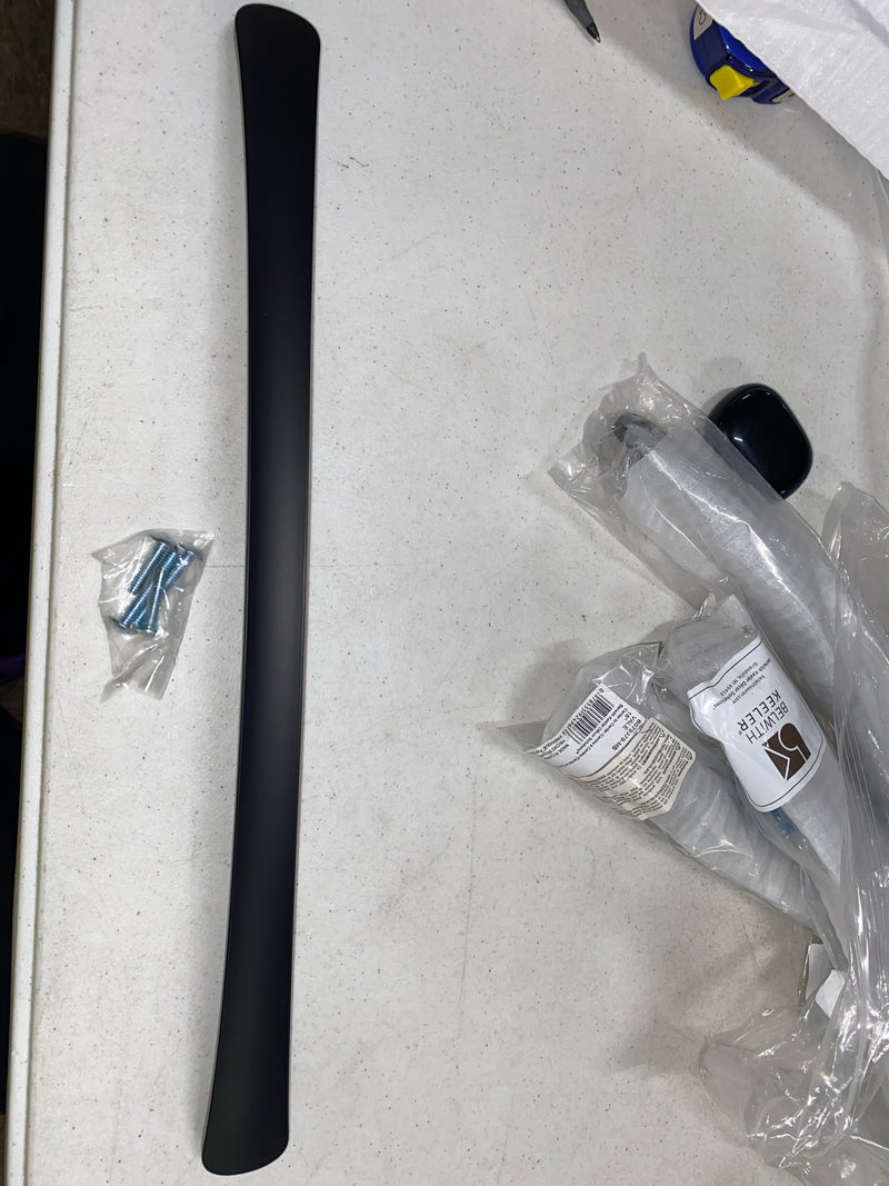 Belwith Keeler B079379-MB Vale 18" Center to Center Curved Bar Appliance Handle / Appliance Pull - Matte Black