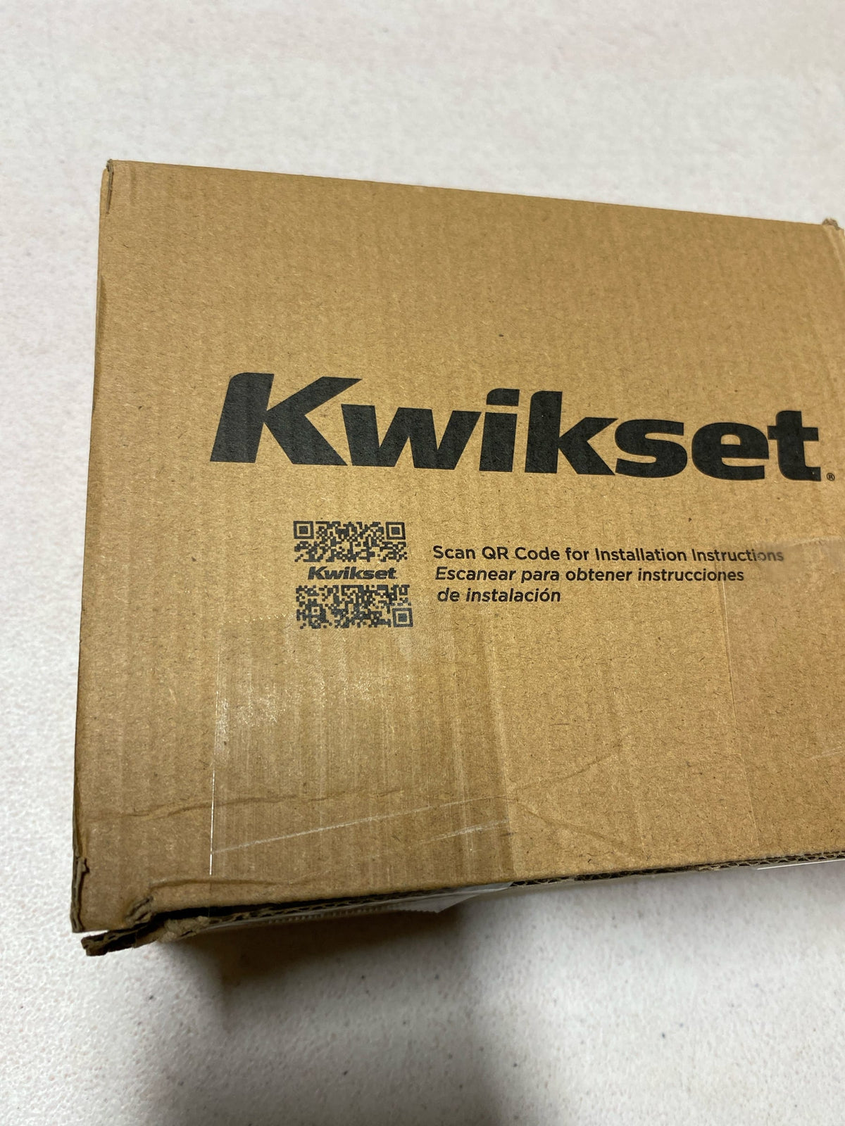 Kwikset Casey Interior Passage Round Door Handle, Lever for Closet and Hallway Doors, Reversible Non-Locking Handle Lever, Satin Nickel, with Microban Protection