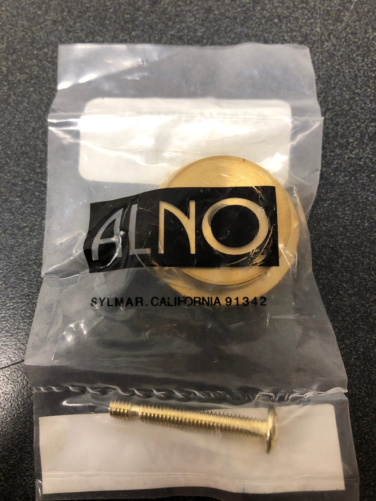 Alno Redondo 1-3/8 Inch Mushroom Cabinet Knob