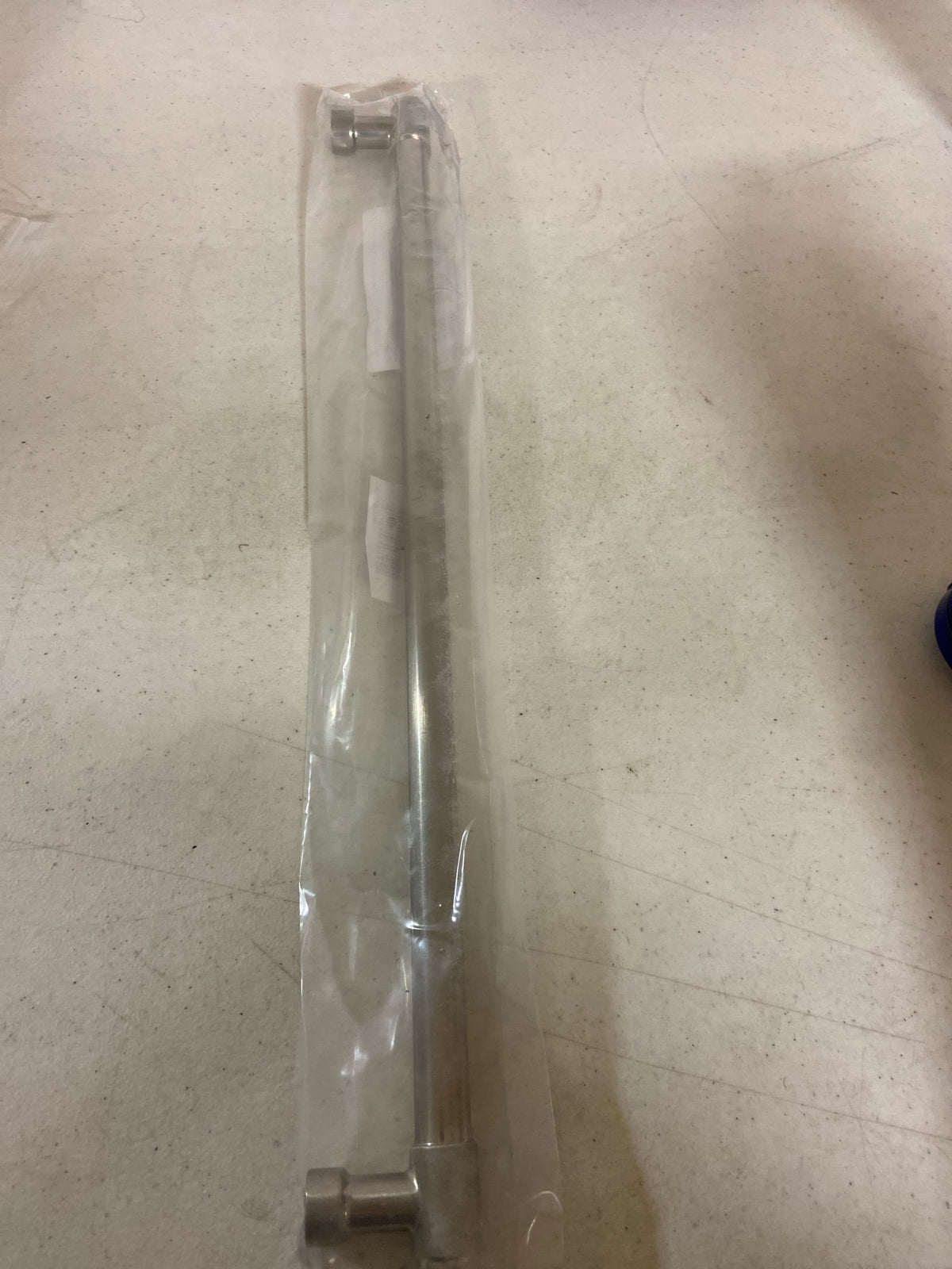 Emtek 86694US14 18 in. C-C US14 Industrial Modern Jasper Appliance Pull