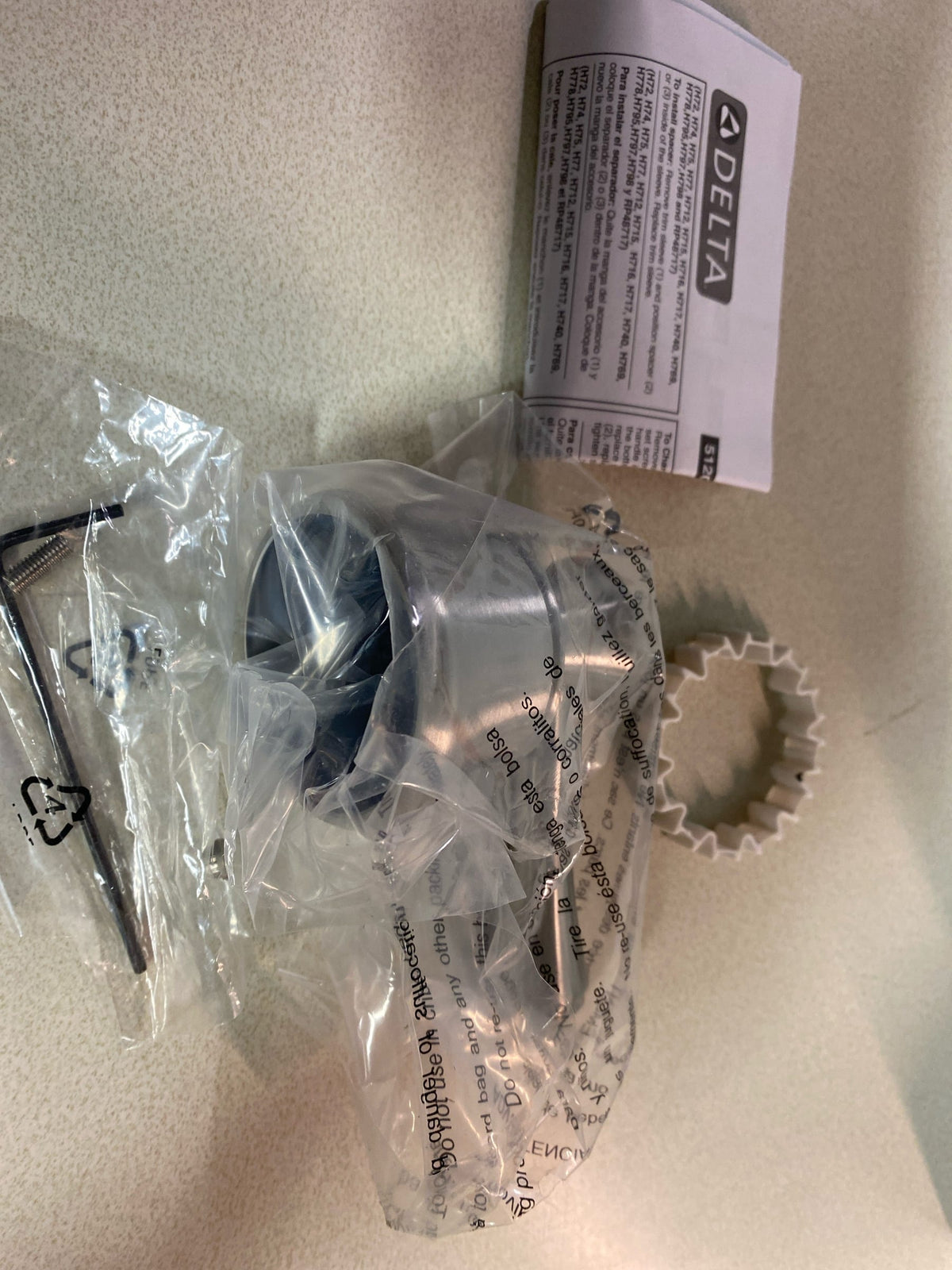 Delta H797SS Single Lever Metal Handle Kit - Brilliance Stainless