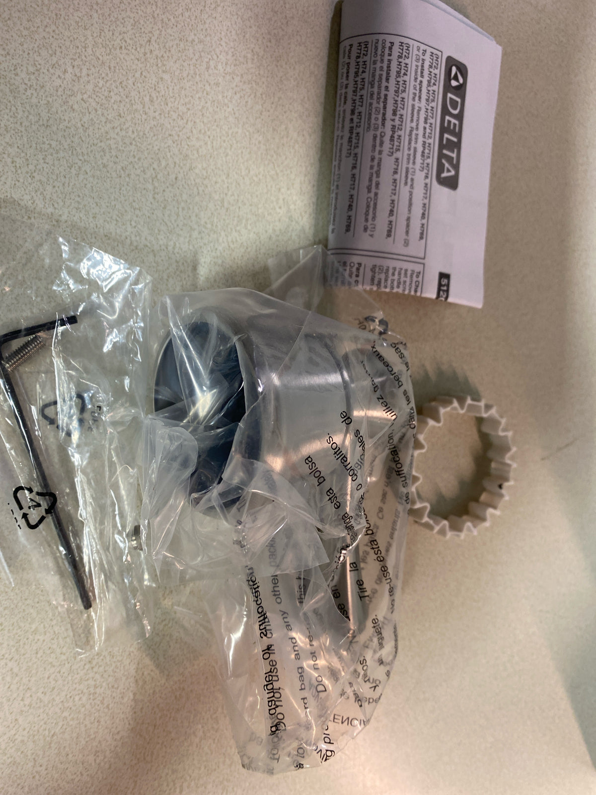 Delta H797SS Single Lever Metal Handle Kit - Brilliance Stainless