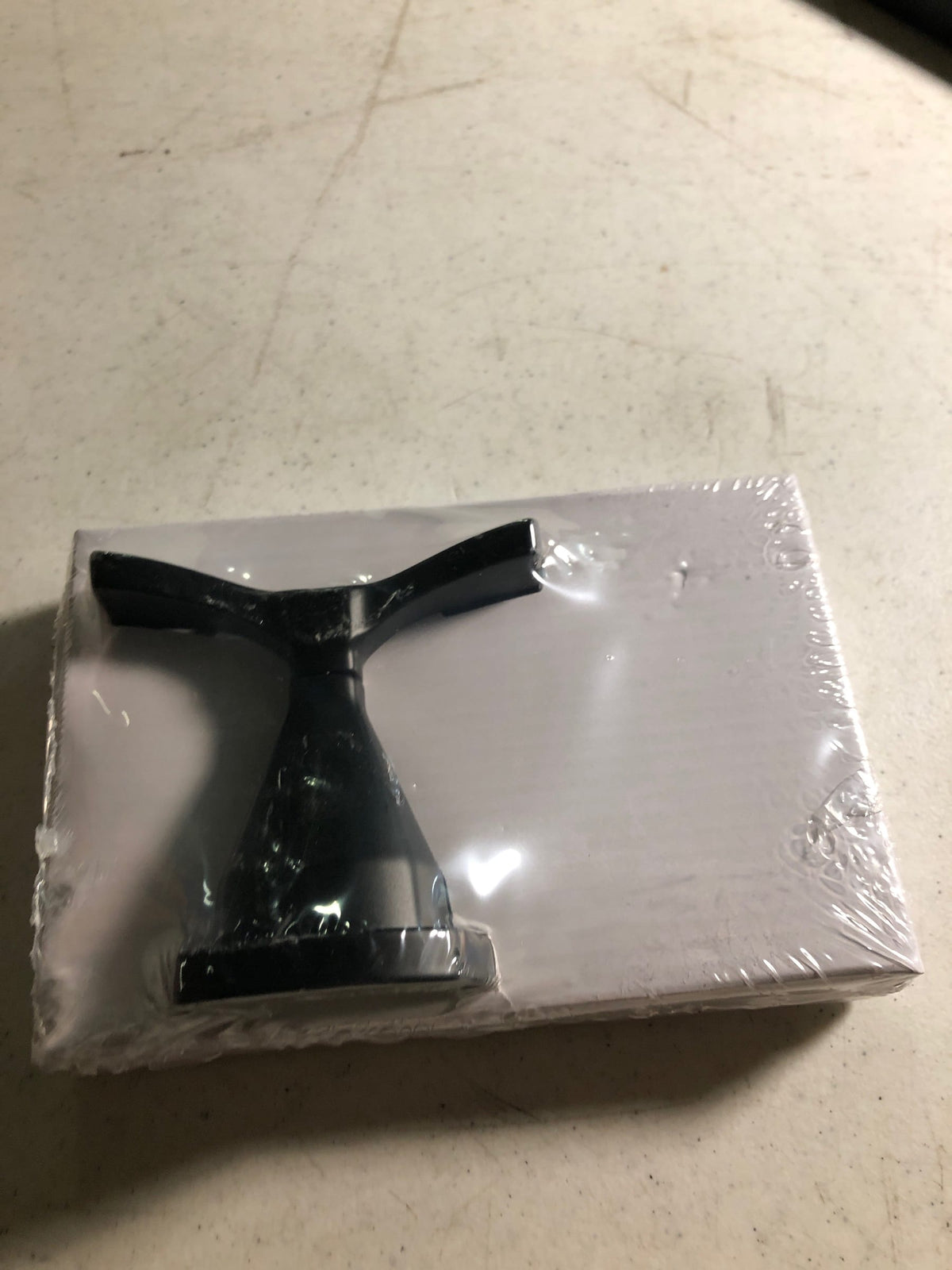 Delta Faucet Stryke Double Towel Hook, Matte Black, Bathroom Accessories, 77638-BL