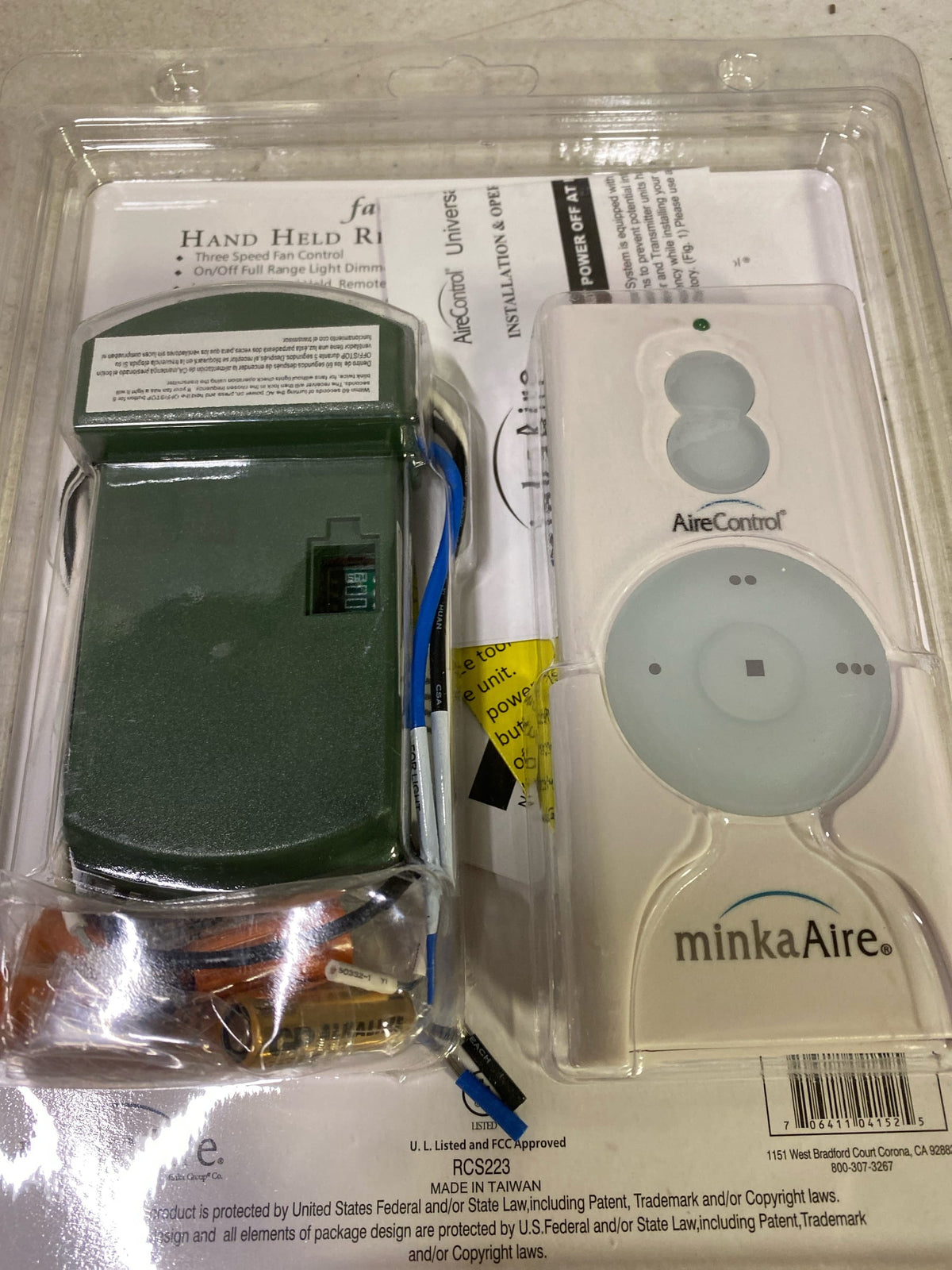 MinkaAire RCS223 Hand Held 256 Bit AireControl Remote with Canopy Receiver Included - White