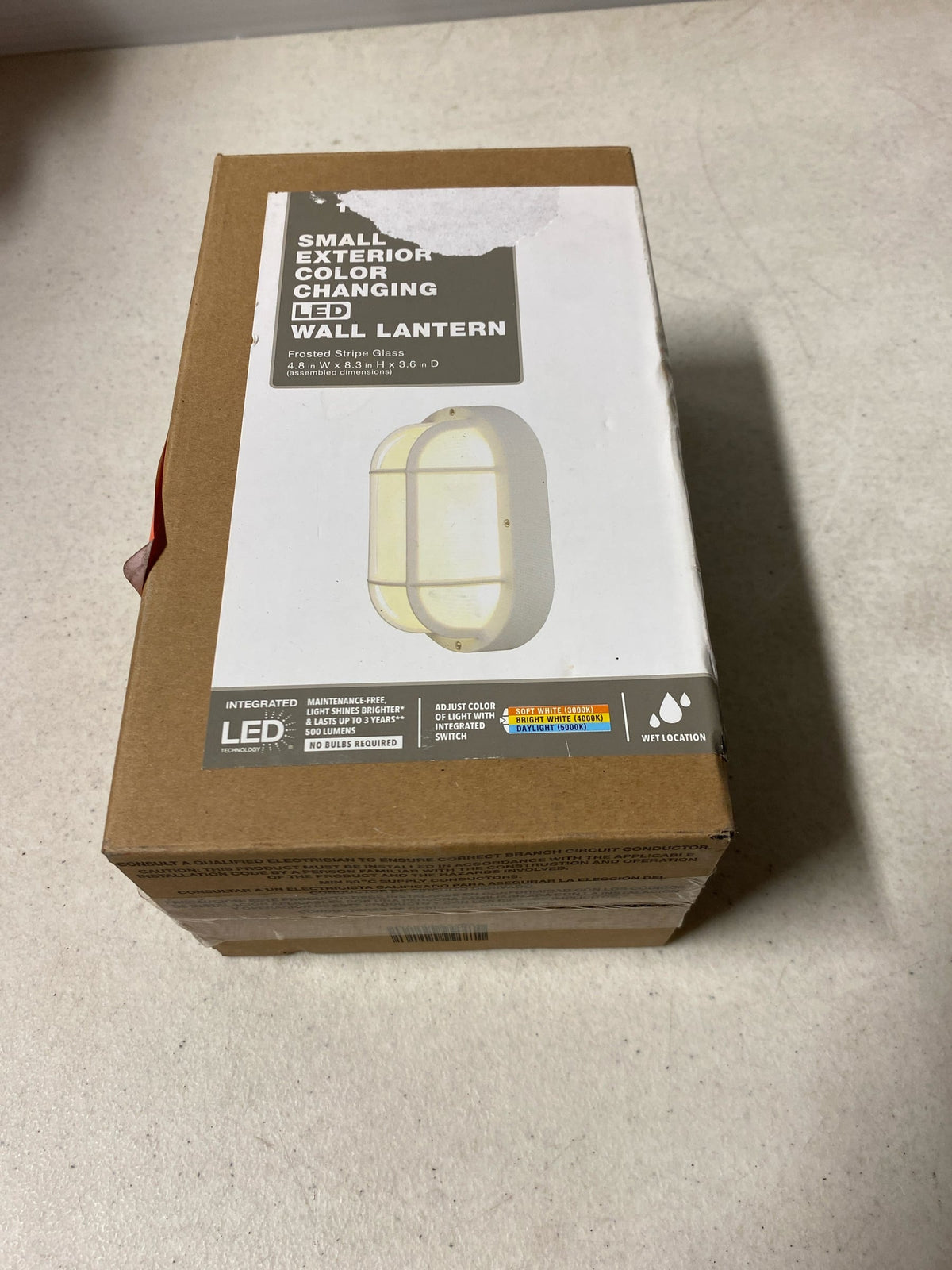 Private brand unbranded G19716-WH White LED Outdoor Bulkhead Light with CCT Color Switchable from 3000K, 4000K, 5000K