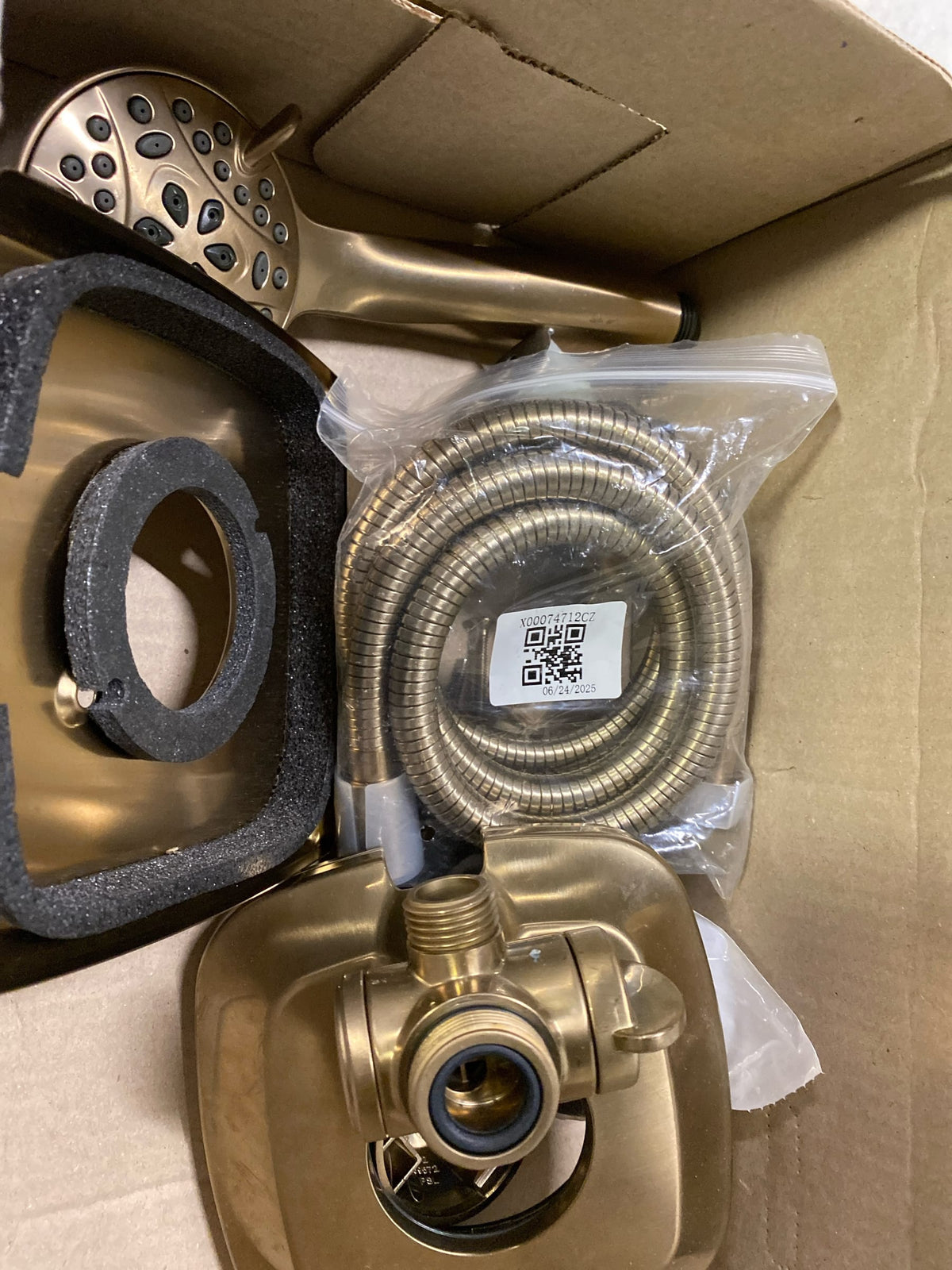Delta T17264-CZ-I Ashlyn Monitor 17 Series Dual Function Pressure Balanced Shower Only with In2ition and Integrated Volume Control - Less Rough-In Valve - Champagne Bronze