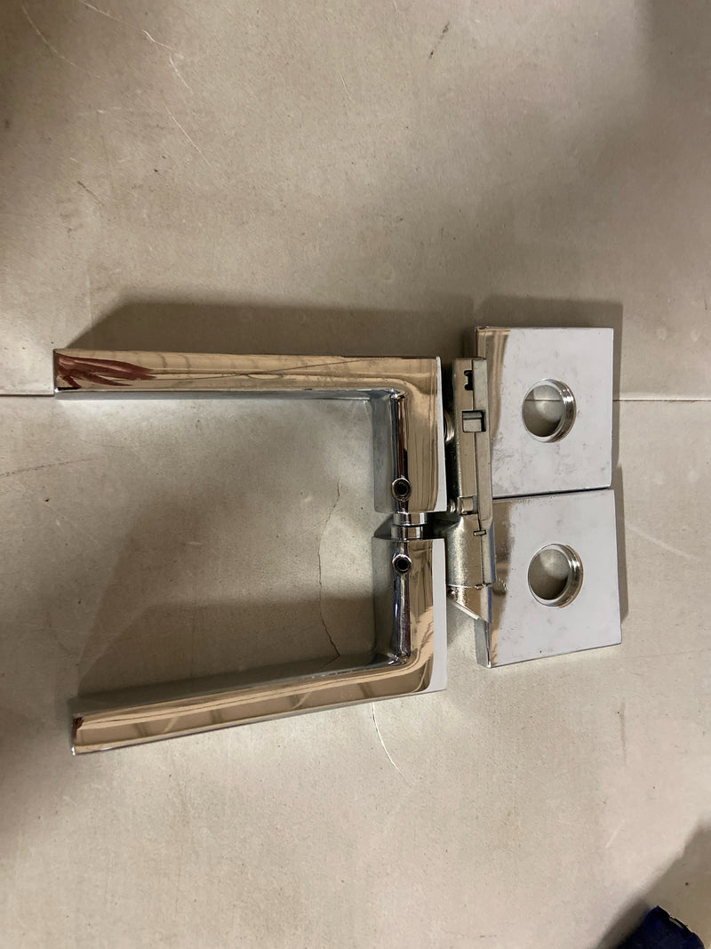 Baldwin L023260LDM L023 Left Handed Non-Turning One-Sided Dummy Door Lever with R017 Rose from the Estate Collection - Polished Chrome