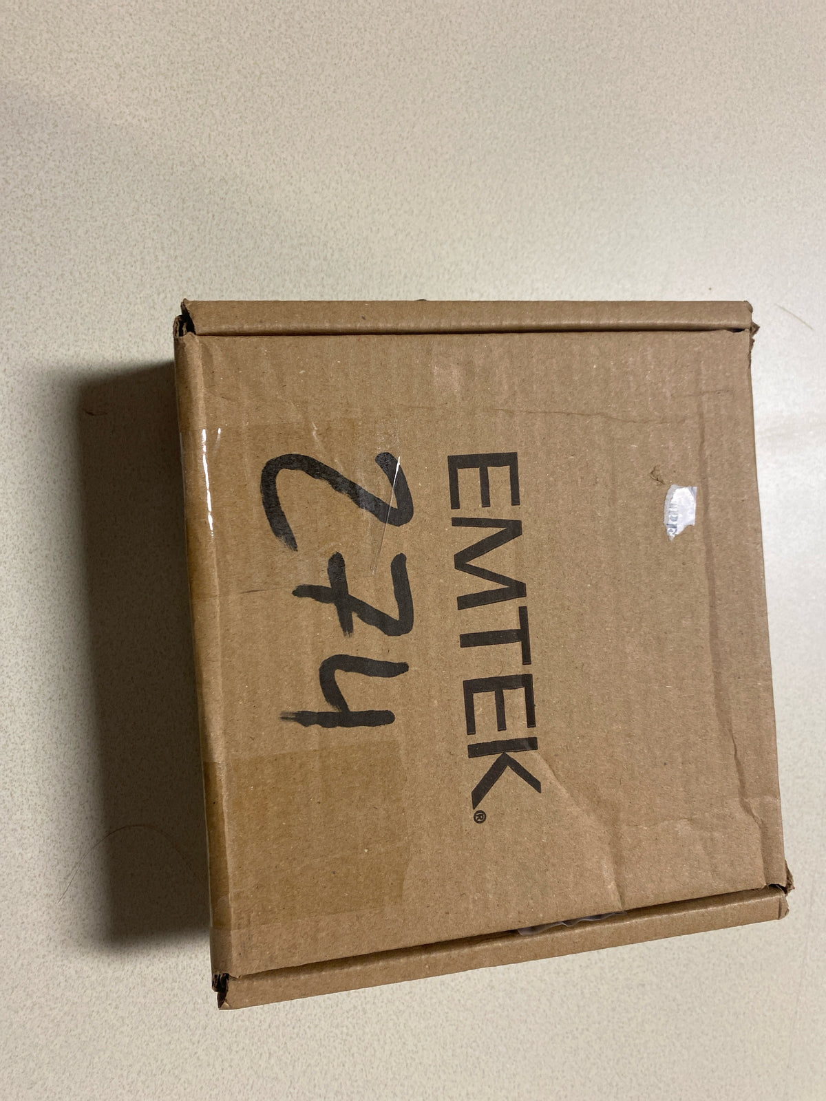 Emtek 5209US4.TAUS4.KNUS4.RH Knurled T-Bar Right Handed Privacy Door Lever Set with Disk Rose from the SELECT Brass Collection - Satin Brass