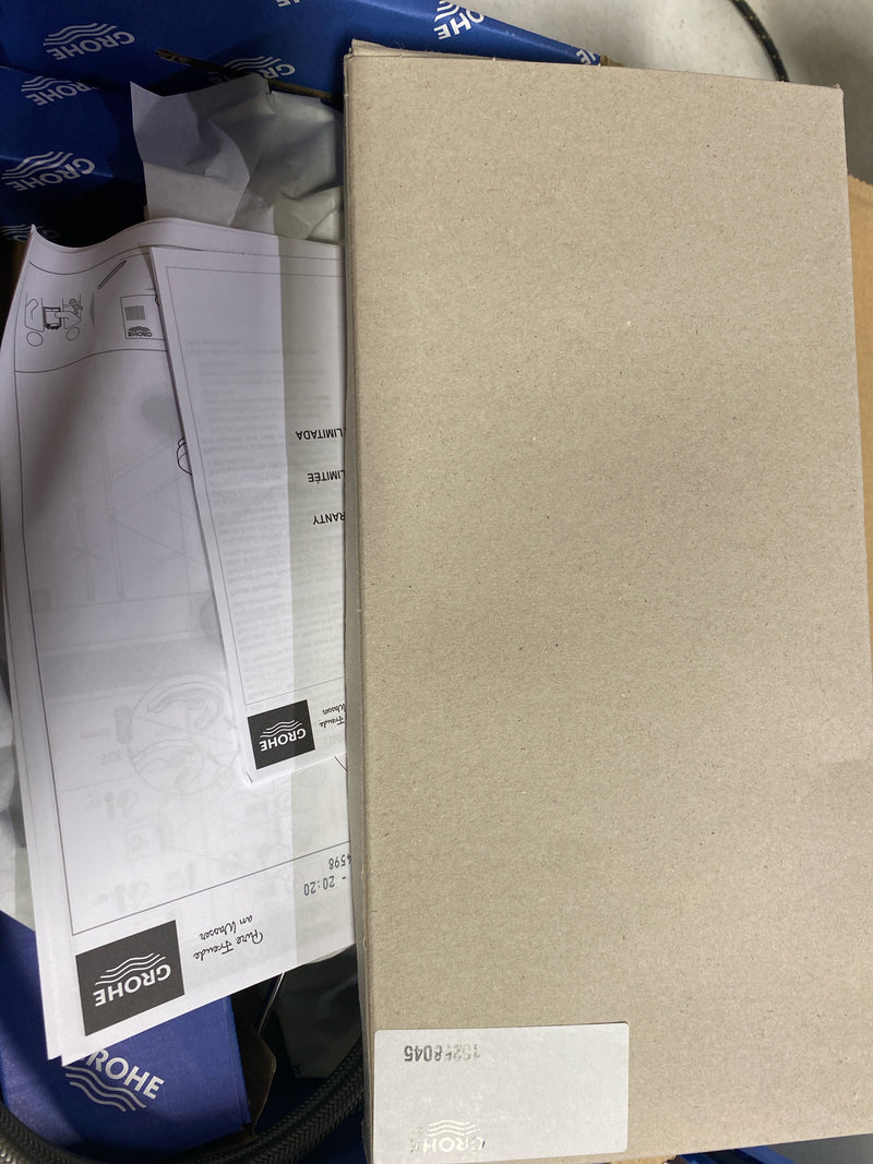 Grohe 23737002 Concetto 1.2 GPM Single Hole Bathroom Faucet with Pop-Up Drain Assembly - Starlight Chrome